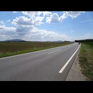 Die Hänge des gegenüberliegenden Donauufers sind bereits zu sehen